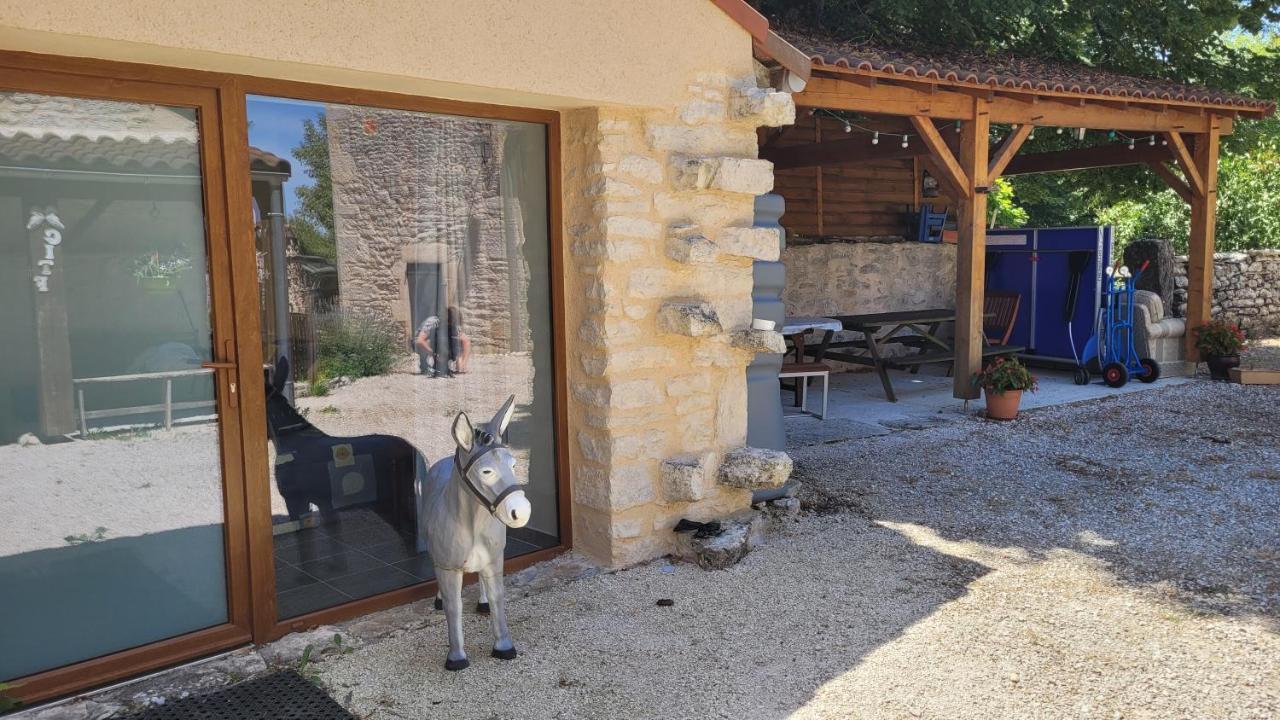 La Grange Saint-Jacques Hostel Bach Exterior photo